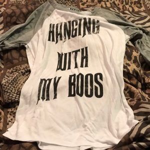 3/4 LENGTH SLEEVE GRAPHIC TEE